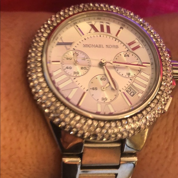 Michael Kors watch - Picture 1 of 3